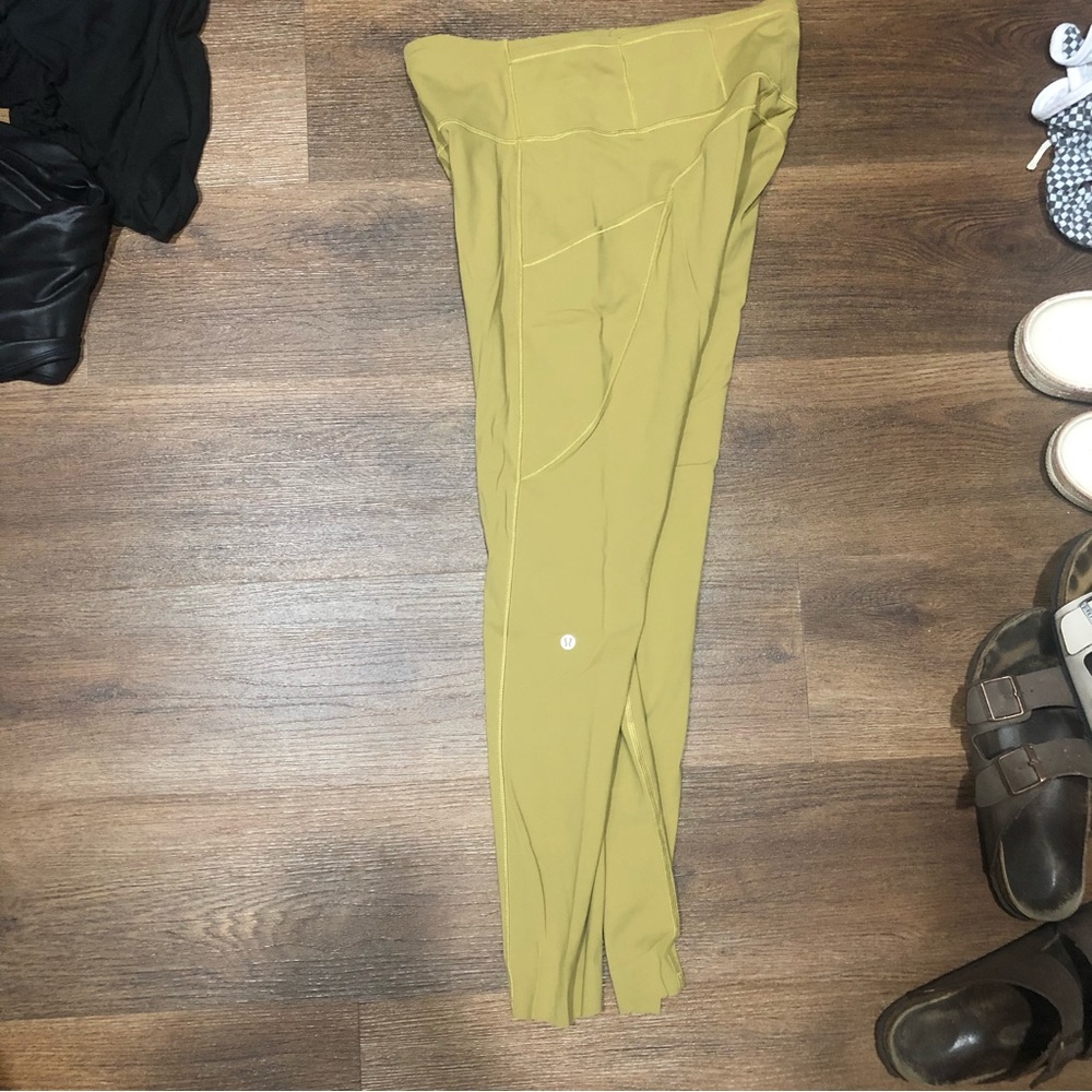 Lululemon leggings